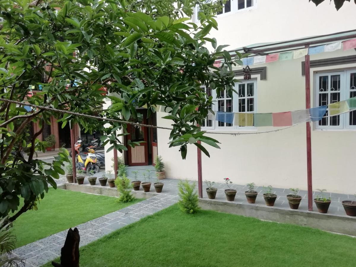 Hotel Chhimeki Katmandu Dış mekan fotoğraf