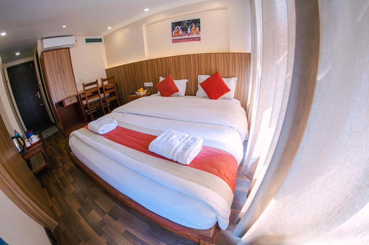 Hotel Chhimeki Katmandu Dış mekan fotoğraf
